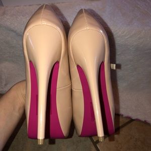 Shoe Dazzle Shoes - Shoe Dazzle signature hidden platform heels Shoe Dazzle Shoes - Shoe Dazzle signature hidden platform heels